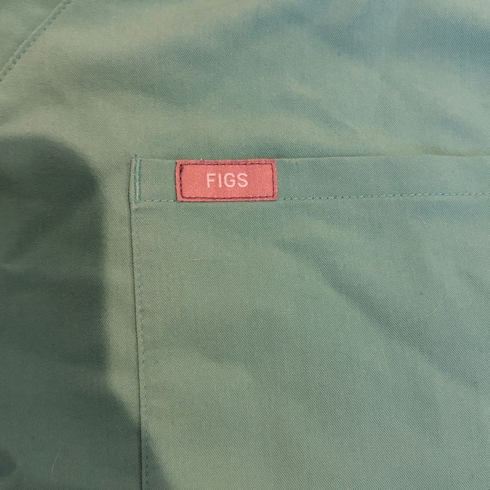 Figs Aqua Blue Scrub Top - Picture 2 of 4